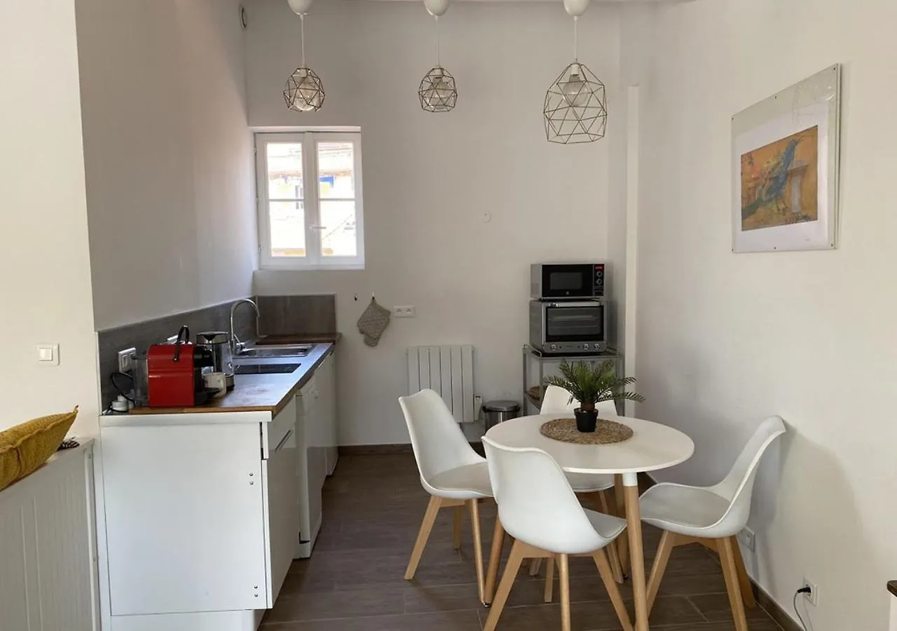 Cozy Apartment With Terrace - Old Town Nice