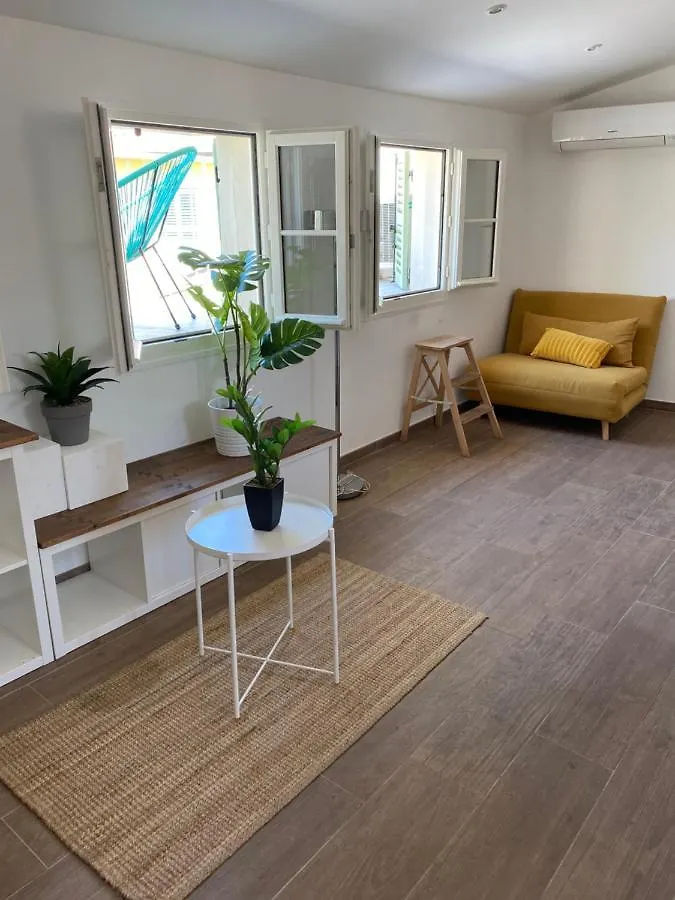 Cozy Apartment With Terrace - Old Town Nice