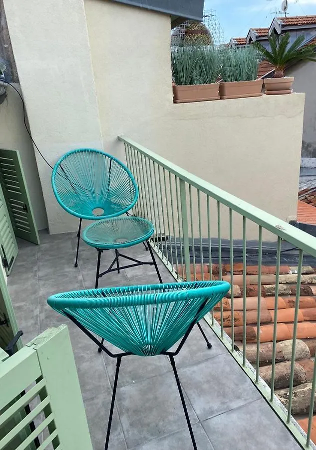 Cozy Apartment With Terrace - Old Town Nice France